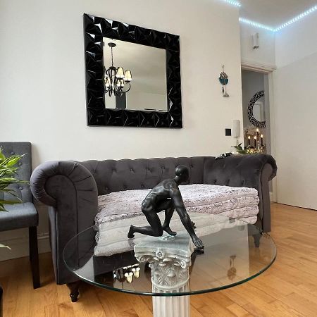 Lovely Apartment In Cork Ngoại thất bức ảnh