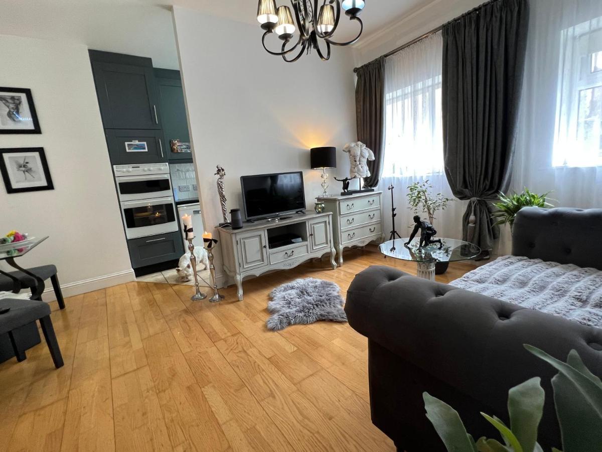 Lovely Apartment In Cork Ngoại thất bức ảnh